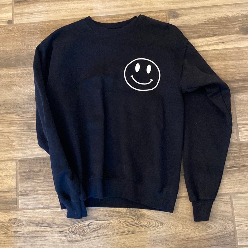 Black womens smiley sweatshirt